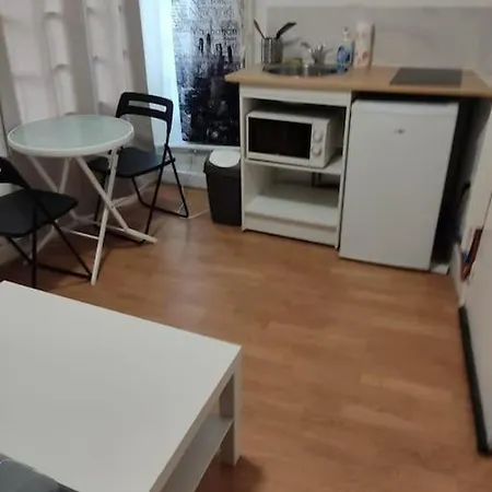 Apartment 13 *
